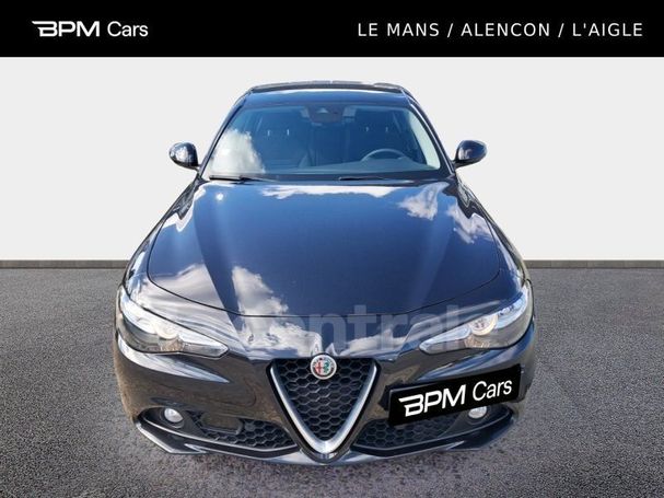 Alfa Romeo Giulia 2.2 AT8 Business 118 kW image number 3