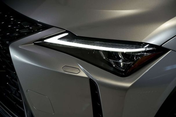 Lexus UX 300e 150 kW image number 20