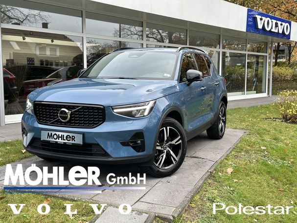 Volvo XC40 B3 Plus Dark DKG 120 kW image number 1