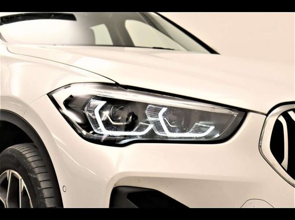 BMW X1 sDrive18d xLine 110 kW image number 9