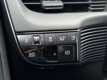 Car image 36