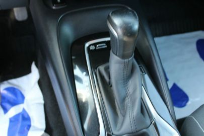 Car image 26