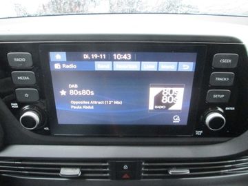 Car image 11