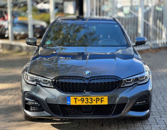 BMW 330 Touring xDrive 185 kW image number 11