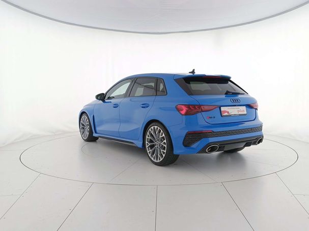 Audi RS3 2.5 TFSI quattro S tronic Sportback 294 kW image number 4