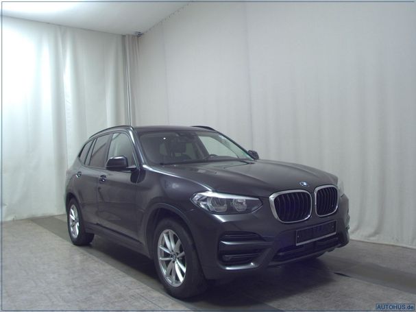 BMW X3 xDrive20d 140 kW image number 2