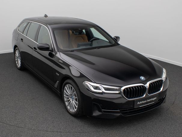 BMW 530 Touring 215 kW image number 2