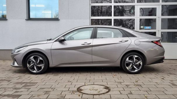 Hyundai Elantra 90 kW image number 5