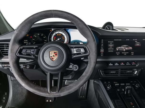 Porsche 992 Carrera 4S 331 kW image number 13