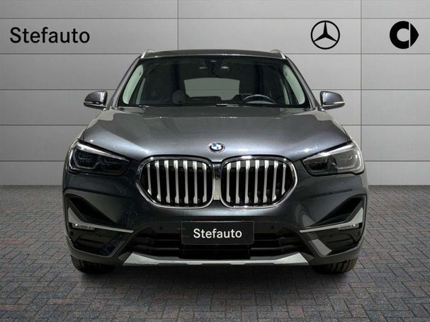 BMW X1 sDrive18d xLine 110 kW image number 2