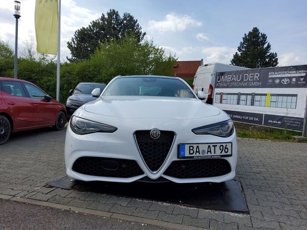 Alfa Romeo Giulia 2.0 Turbo 206 kW image number 8