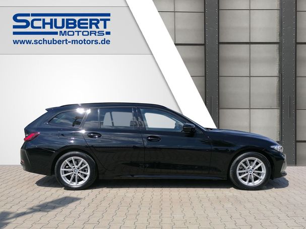 BMW 320i Touring 135 kW image number 3