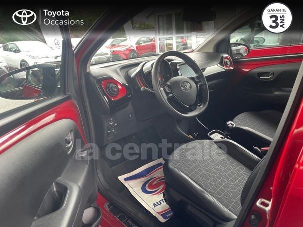 Toyota Aygo X-shift x-clusiv 53 kW image number 17