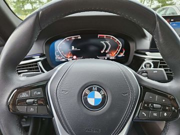 Car image 41