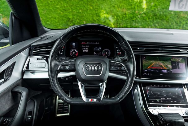 Audi Q8 55 TFSI quattro S-line 250 kW image number 24