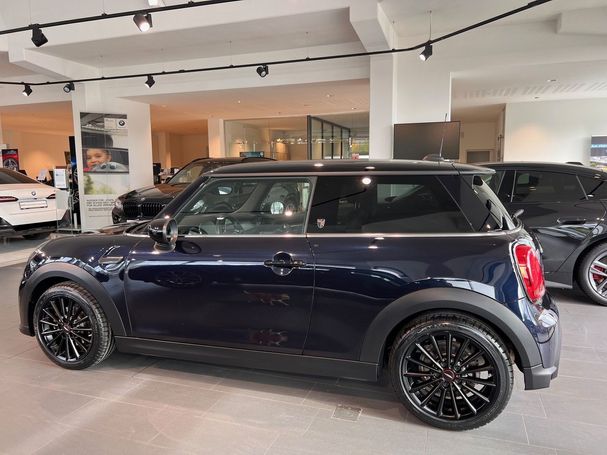 Mini Cooper Mini Yours Trim 100 kW image number 5