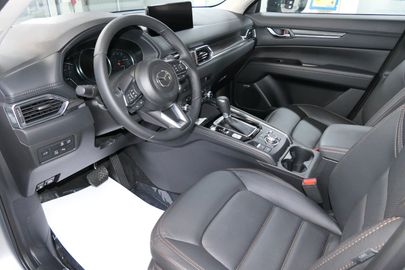 Car image 14