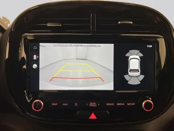 Car image 22