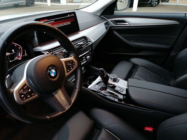 BMW 520d Touring 140 kW image number 6