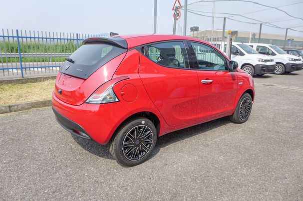 Lancia Ypsilon 51 kW image number 4