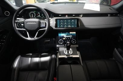 Car image 26