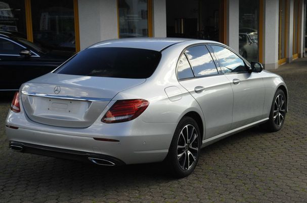 Mercedes-Benz E 400 d 4Matic Avantgarde 250 kW image number 4