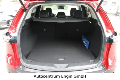 Car image 33