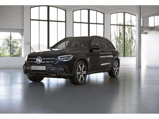 Mercedes-Benz GLC 300 e 235 kW image number 3