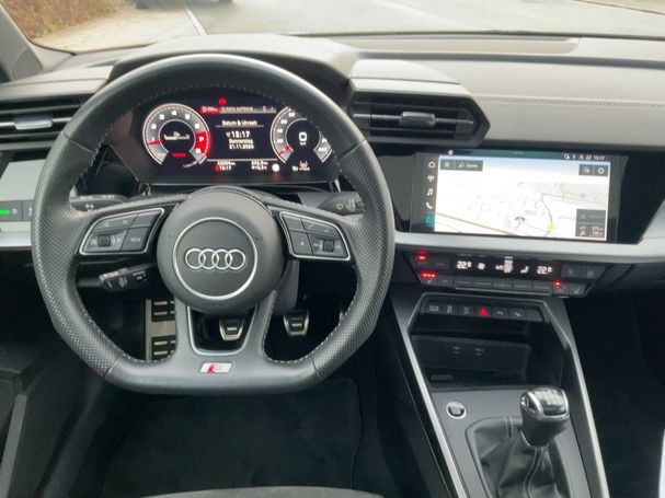 Audi A3 35 TFSI S-line 110 kW image number 11