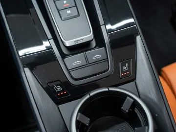 Car image 50