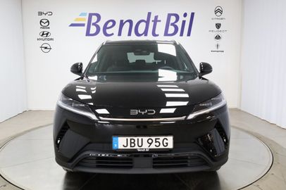 Car image 3