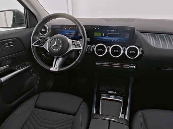 Mercedes-Benz GLA 200 120 kW image number 8