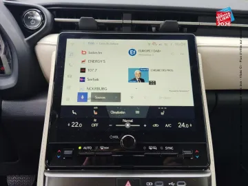 Car image 20