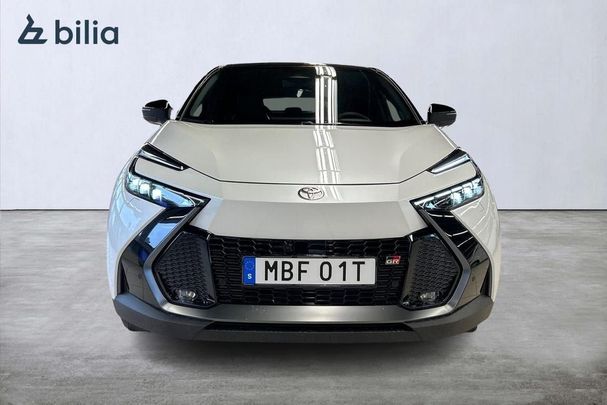 Toyota C-HR Hybrid AWD 147 kW image number 6