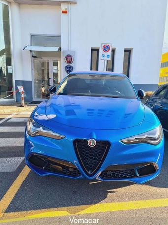 Alfa Romeo Stelvio 2.2 Q4 154 kW image number 3