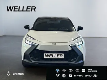 Car image 3