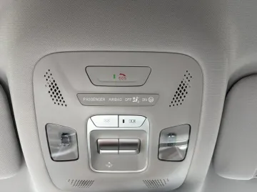Car image 39