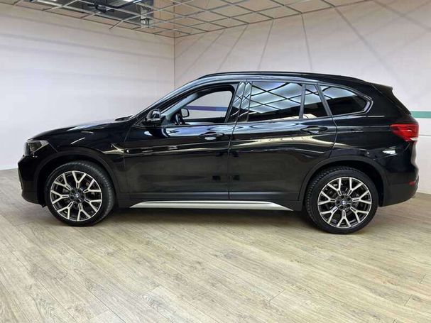 BMW X1 sDrive18d xLine 110 kW image number 5