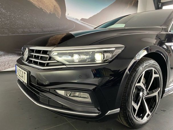 Volkswagen Passat Variant 2.0 TDI R-Line DSG 110 kW image number 20