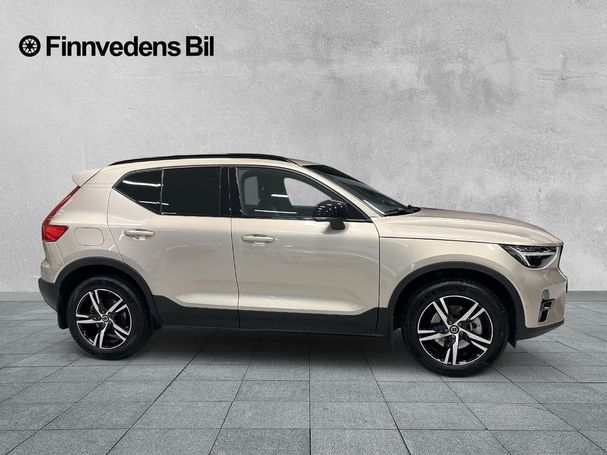 Volvo XC40 B3 Plus Dark 120 kW image number 2