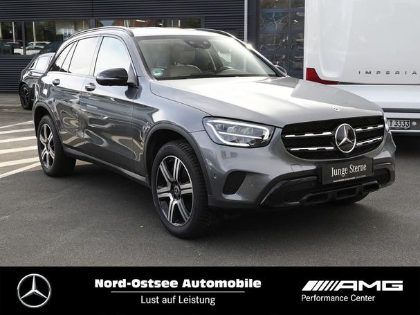 Mercedes-Benz GLC 300 de 225 kW image number 2