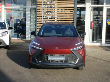 Car image 2