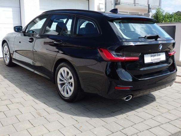 BMW 320d Touring 140 kW image number 4