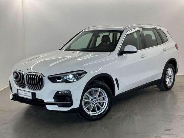 BMW X5 xDrive25d xLine 170 kW image number 1