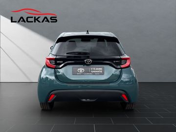 Car image 5