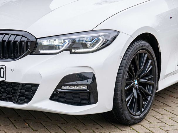 BMW 320d Touring xDrive 140 kW image number 28