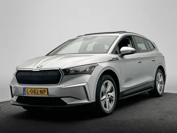 Car image 48