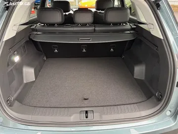 Car image 42
