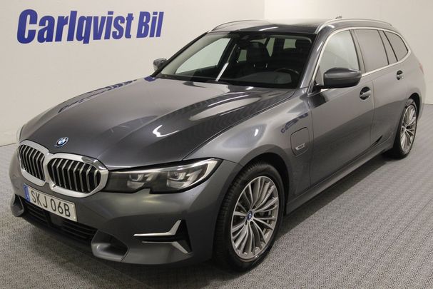 BMW 330 Touring xDrive 185 kW image number 1