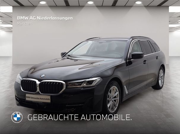 BMW 520d Touring xDrive 140 kW image number 1